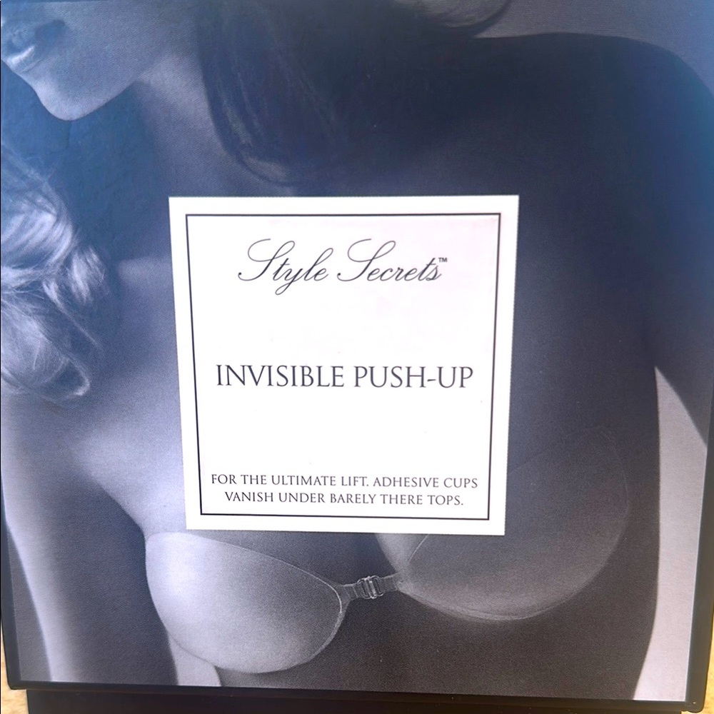 Victorias Secret invisible push- up hfm
